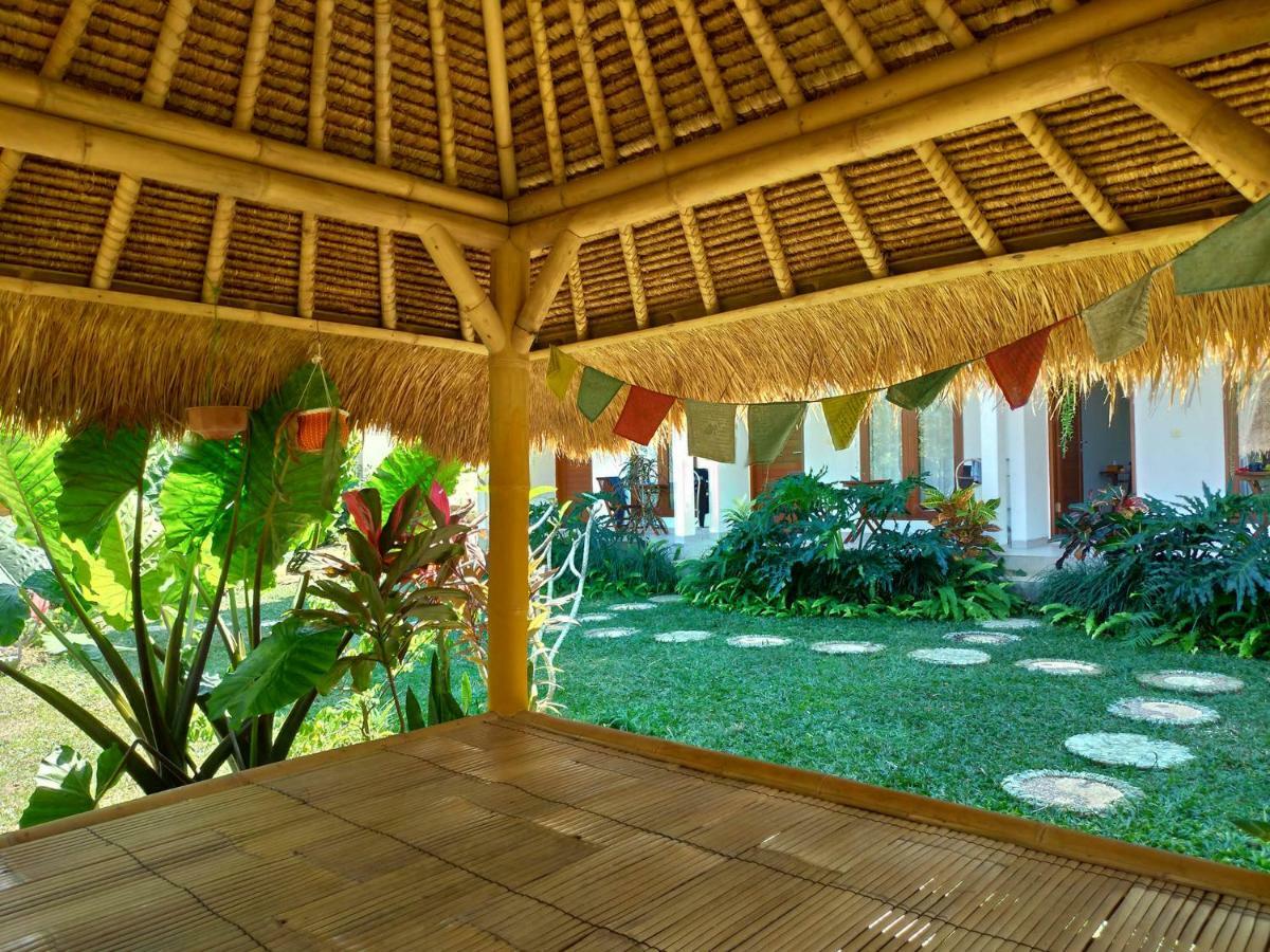 Lala Homestay Bingin Uluwatu  Exterior photo