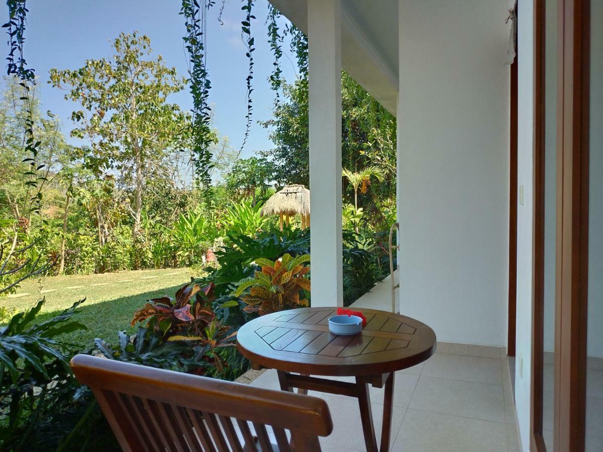 Lala Homestay Bingin Uluwatu  Exterior photo